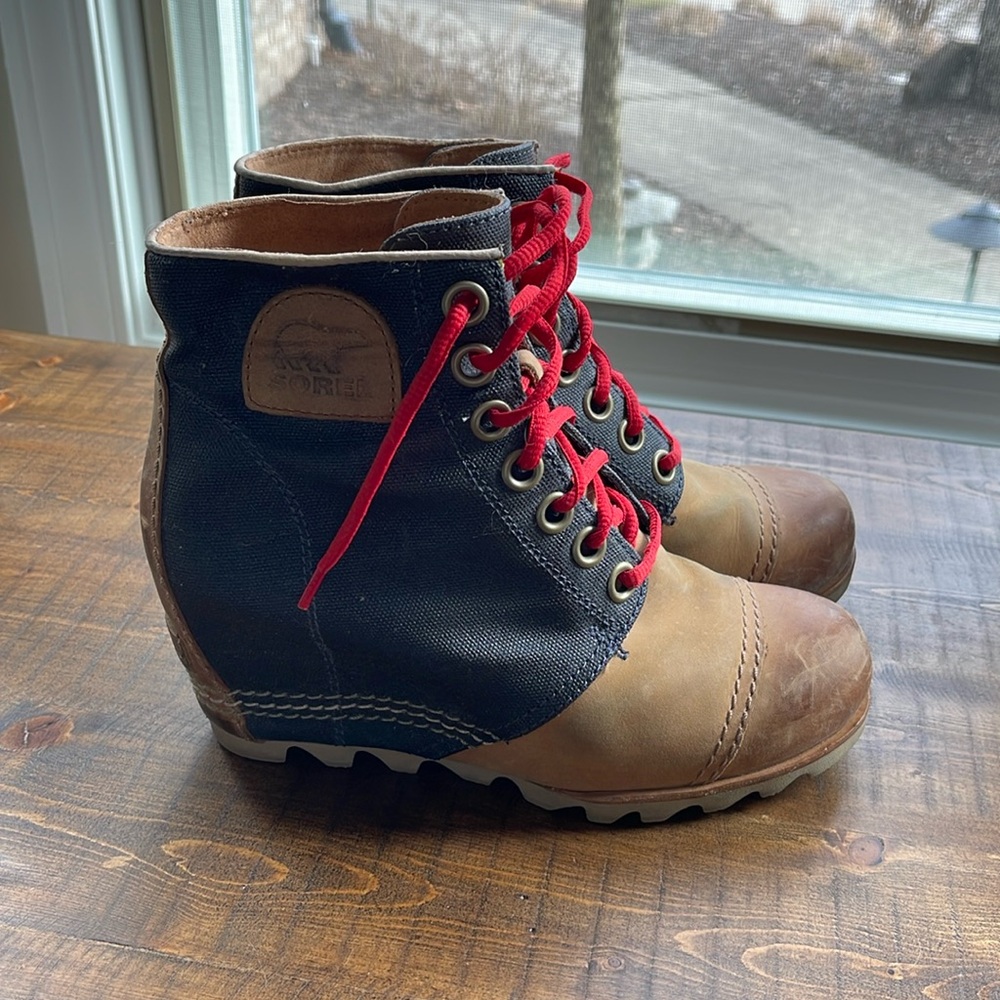 Sorel Wedge Booties